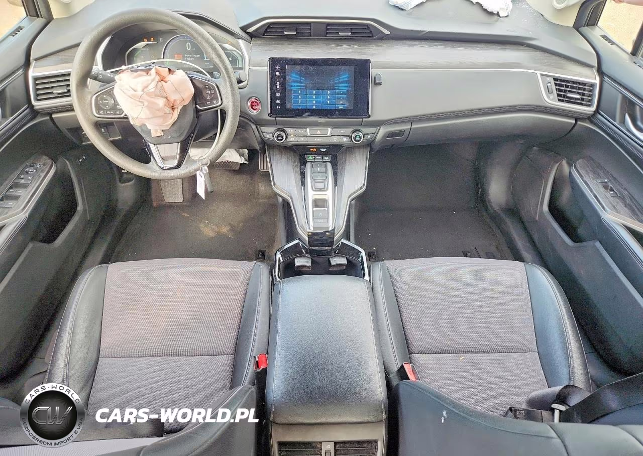 2018 Honda Clarity VIN:JHMZC5F10JC011249 - 8