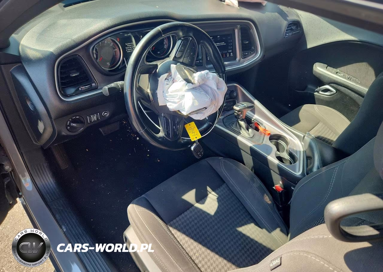 2019 Dodge Challenger Sxt VIN:2C3CDZAG5KH701699 - 8