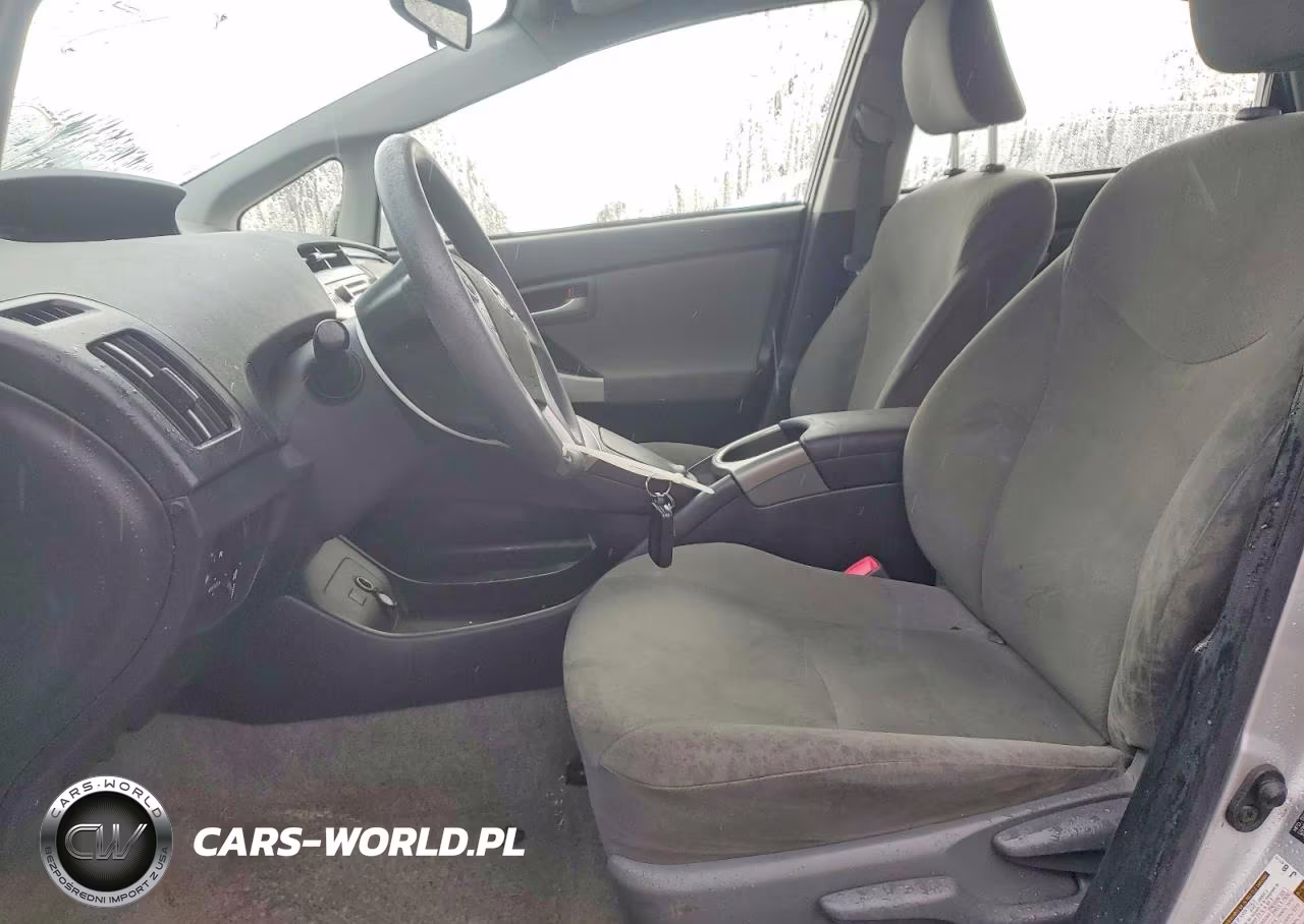 2013 Toyota Prius Three VIN:JTDKN3DU0D5543608 - 7