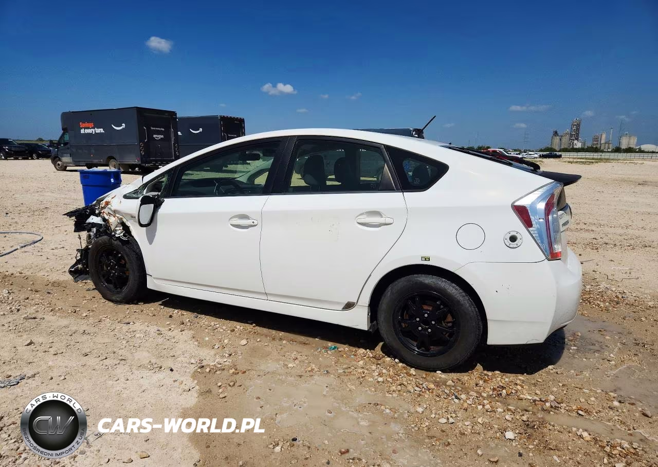 2012 Toyota Prius Two VIN:JTDKN3DUXC5496912 - 2