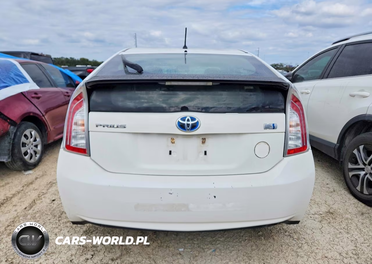 2012 Toyota Prius Two VIN:JTDKN3DUXC5496912 - 6