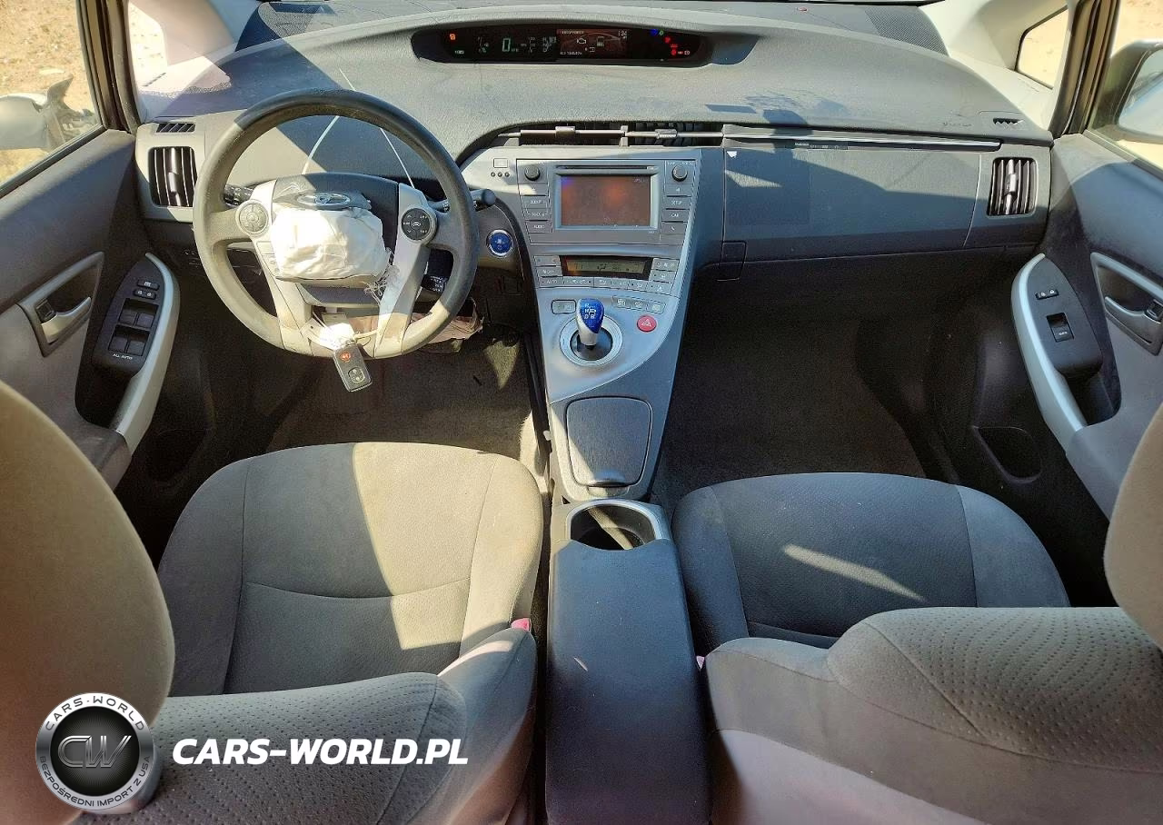 2012 Toyota Prius Two VIN:JTDKN3DUXC5496912 - 8