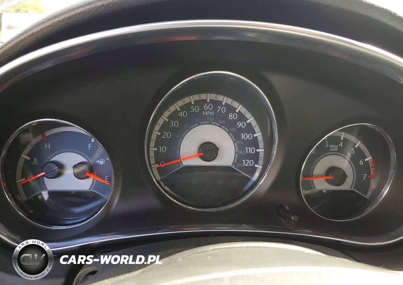 2012 Chrysler 200 Touring VIN:1C3CCBBB1CN288105 - 9
