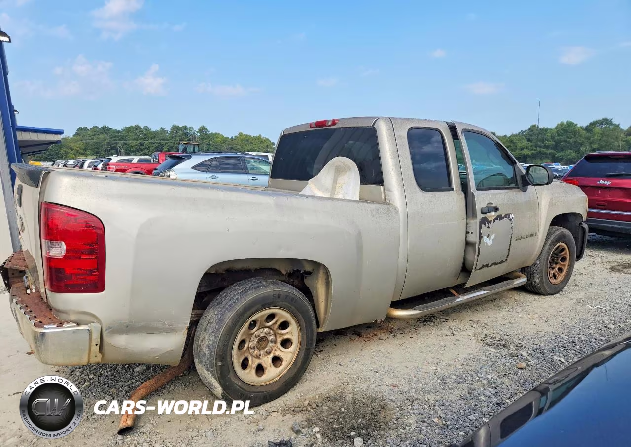 2008 Chevrolet Silverado C1500 VIN:1GCEC19X68Z164976 - 3