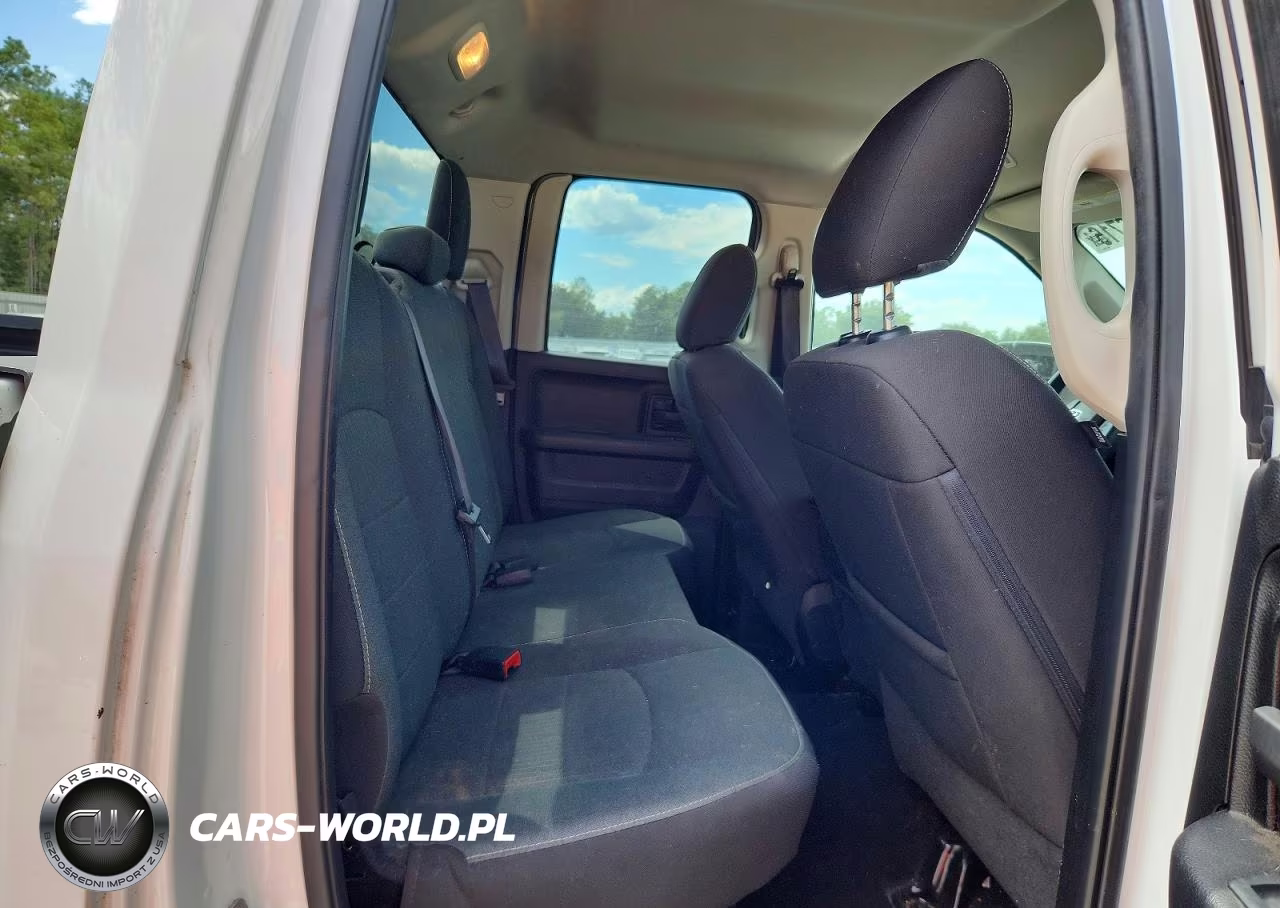 2022 Ram 1500 Classic Tradesman VIN:1C6RR7FG8NS245884 - 10