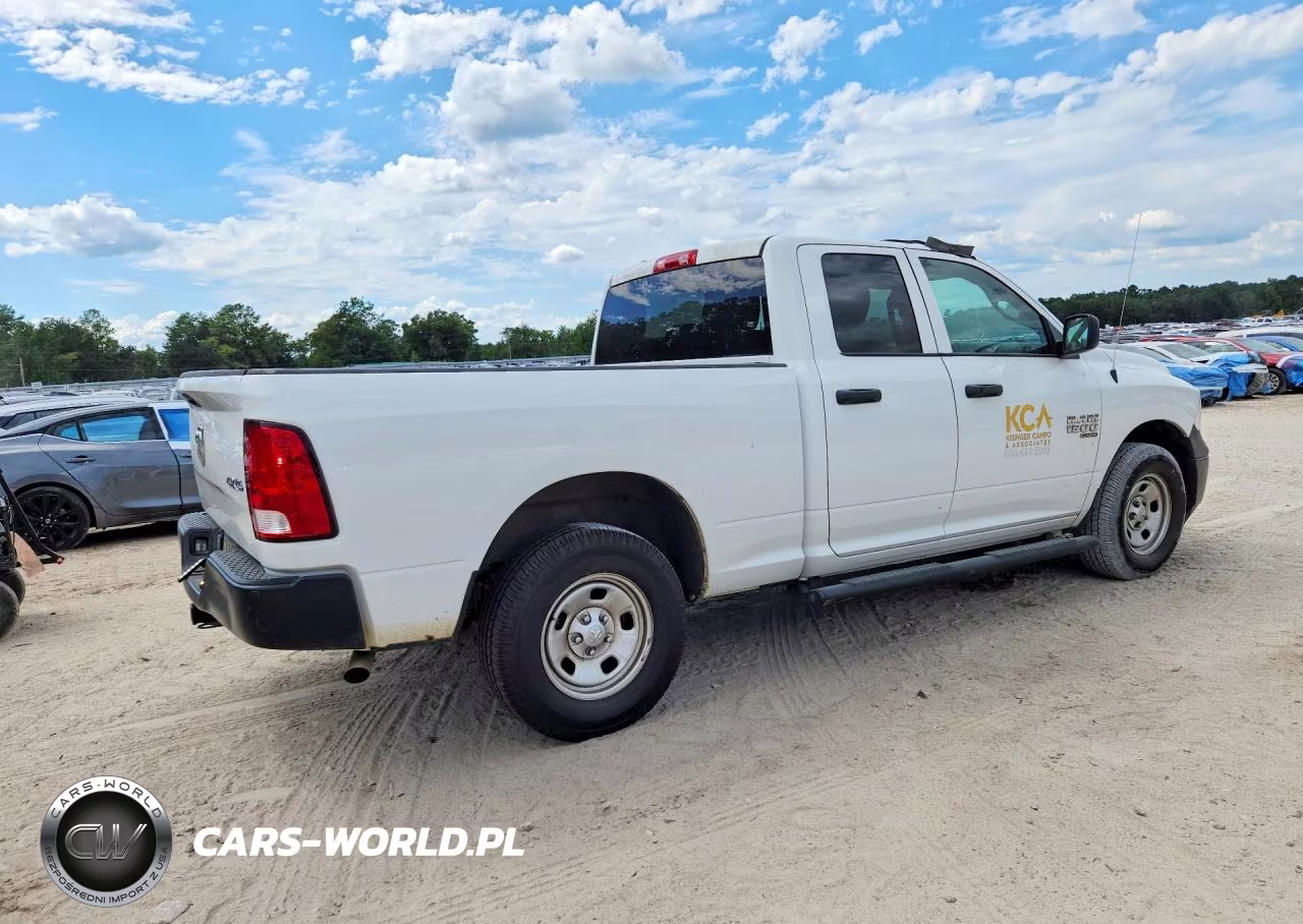 2022 Ram 1500 Classic Tradesman VIN:1C6RR7FG8NS245884 - 3
