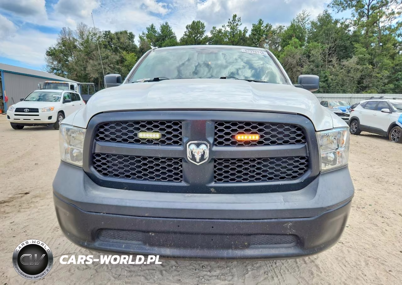 2022 Ram 1500 Classic Tradesman VIN:1C6RR7FG8NS245884 - 5