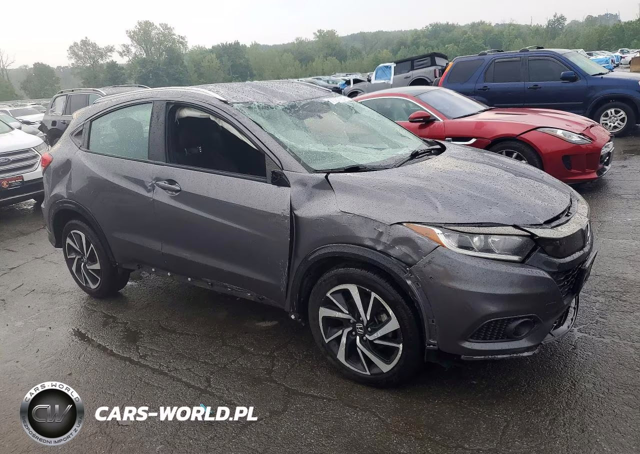 2019 Honda Hr-V Sport VIN:3CZRU6H15KG704084 - 4