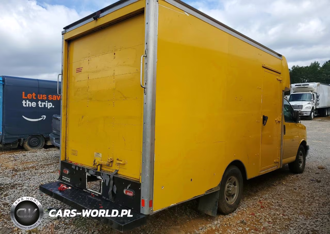 2019 Chevrolet Express G3500 Delivery Truck VIN:1GB0GRFG6K1366003 - 3
