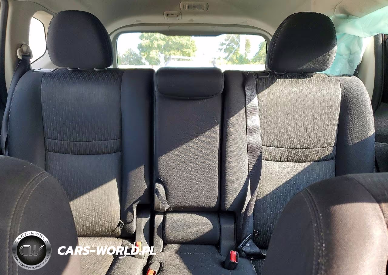 2019 Nissan Rogue S VIN:JN8AT2MV1KW389300 - 10