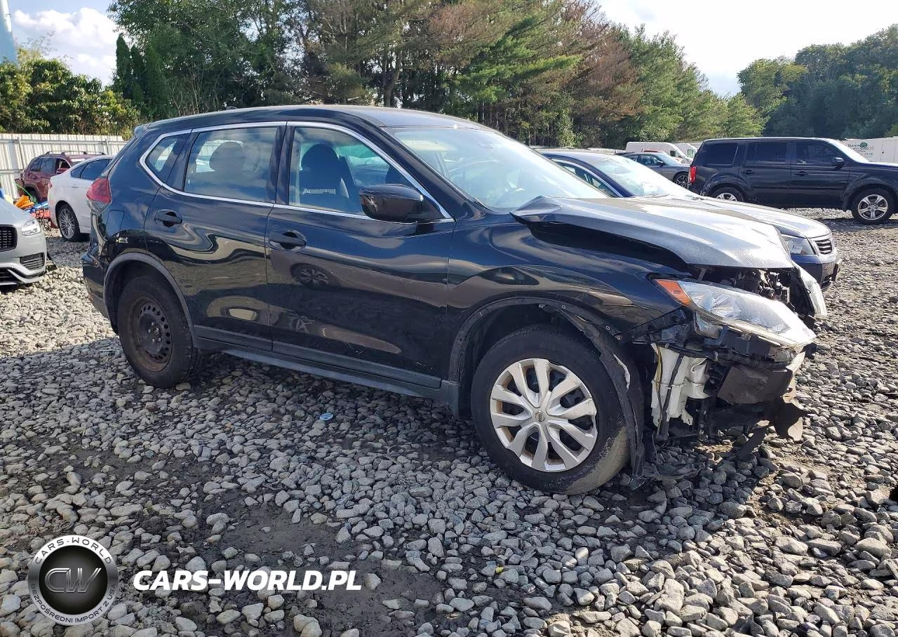 2019 Nissan Rogue S VIN:JN8AT2MV1KW389300 - 4