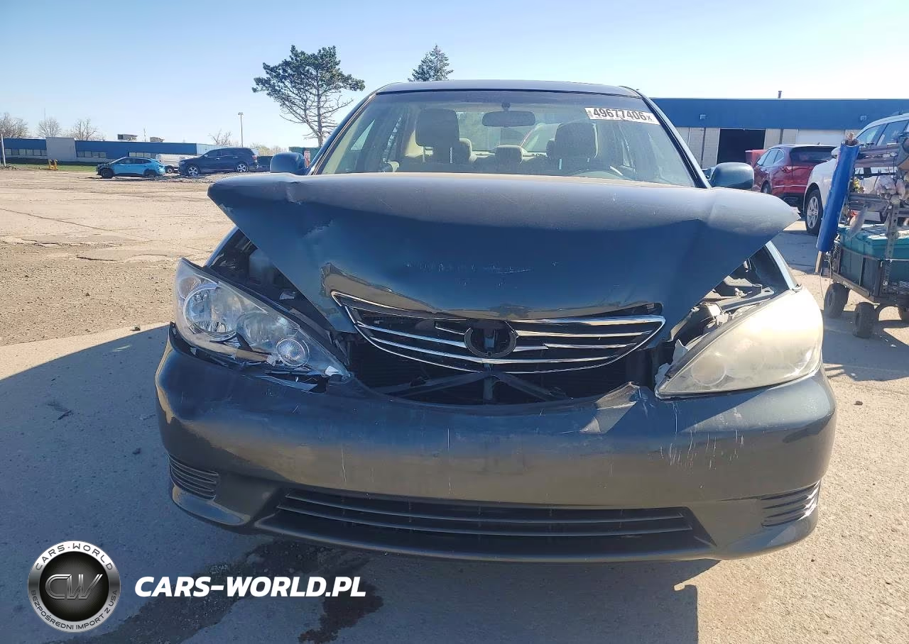 2005 Toyota Camry Le VIN:4T1BE32K45U099590 - 5