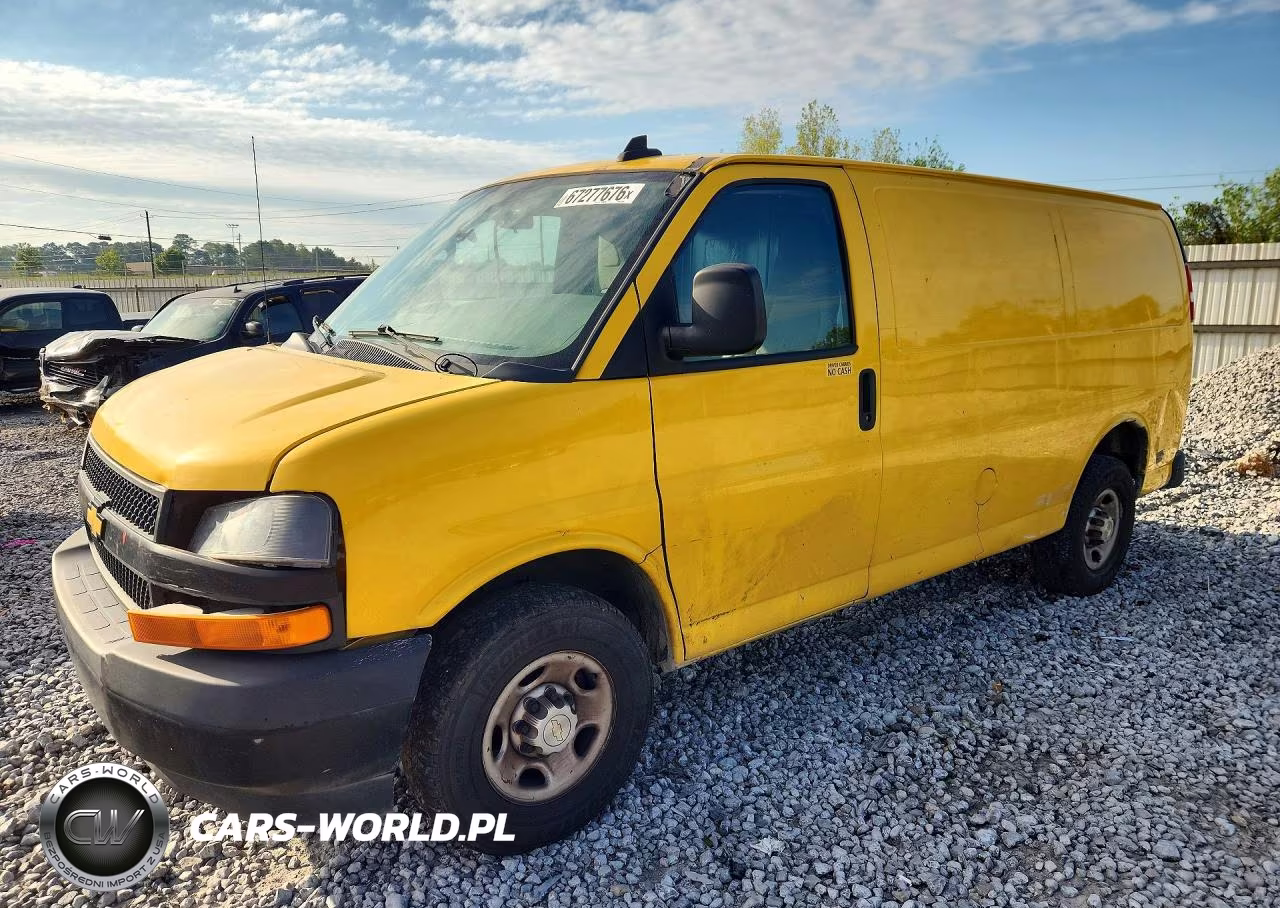 2021 Chevrolet Express G2500 Delivery Van VIN:1GCWGAFP6M1174462 - 1