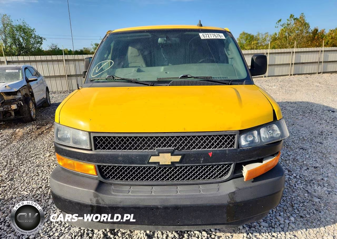 2021 Chevrolet Express G2500 Delivery Van VIN:1GCWGAFP6M1174462 - 5