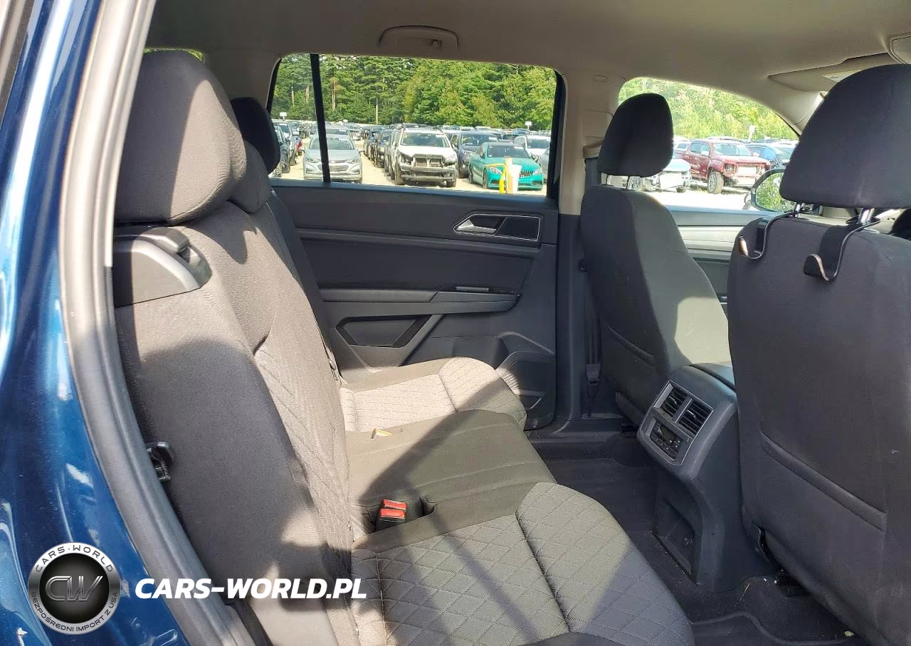 2019 Volkswagen Atlas S VIN:1V2GR2CAXKC541884 - 11
