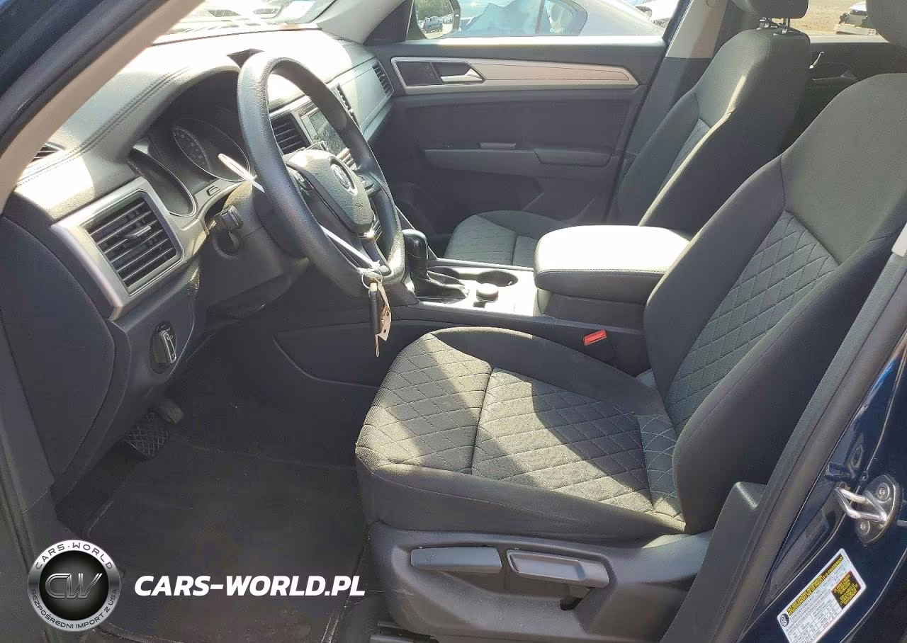 2019 Volkswagen Atlas S VIN:1V2GR2CAXKC541884 - 7
