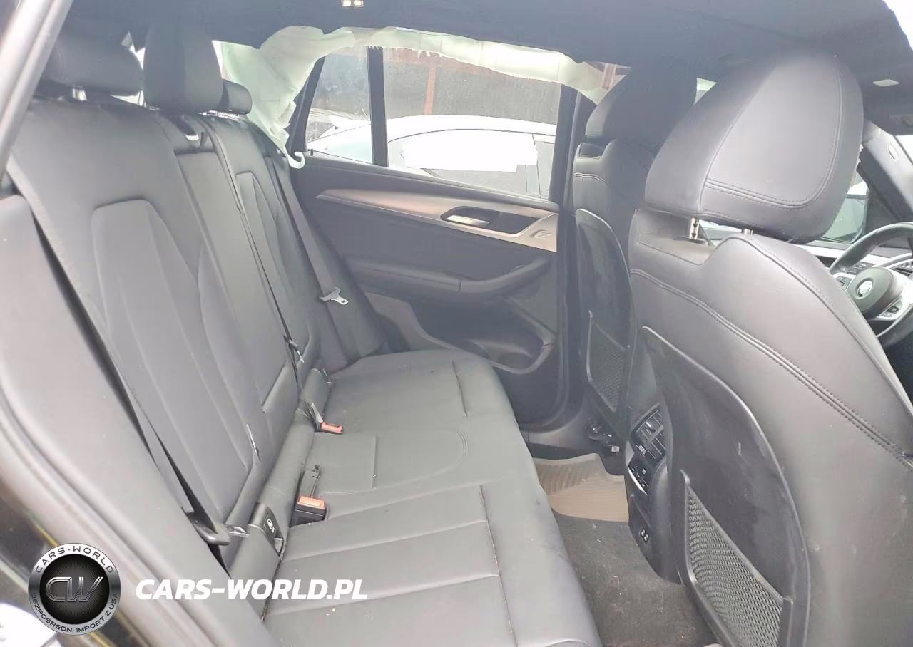 2021 BMW X3 xDrive30E VIN:5UXTS1C05M9D75295 - 11