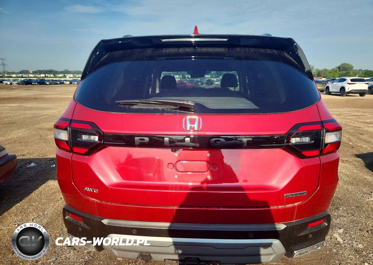 2025 Honda Pilot Touring VIN:5FNYG1H70SB145775 - 6