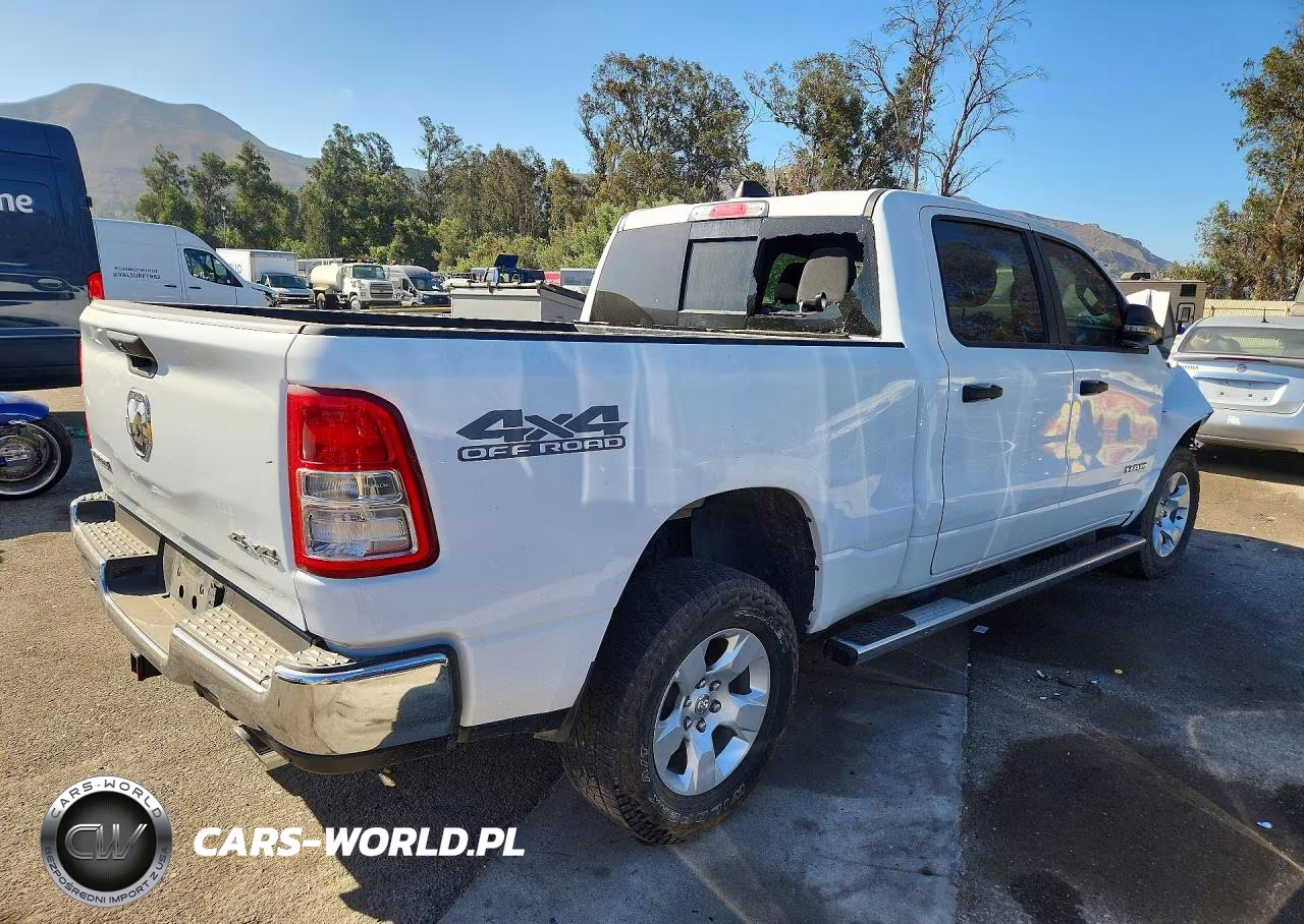 2023 Ram 1500 Big Horn-Lone Star VIN:1C6SRFMT2PN620861 - 3