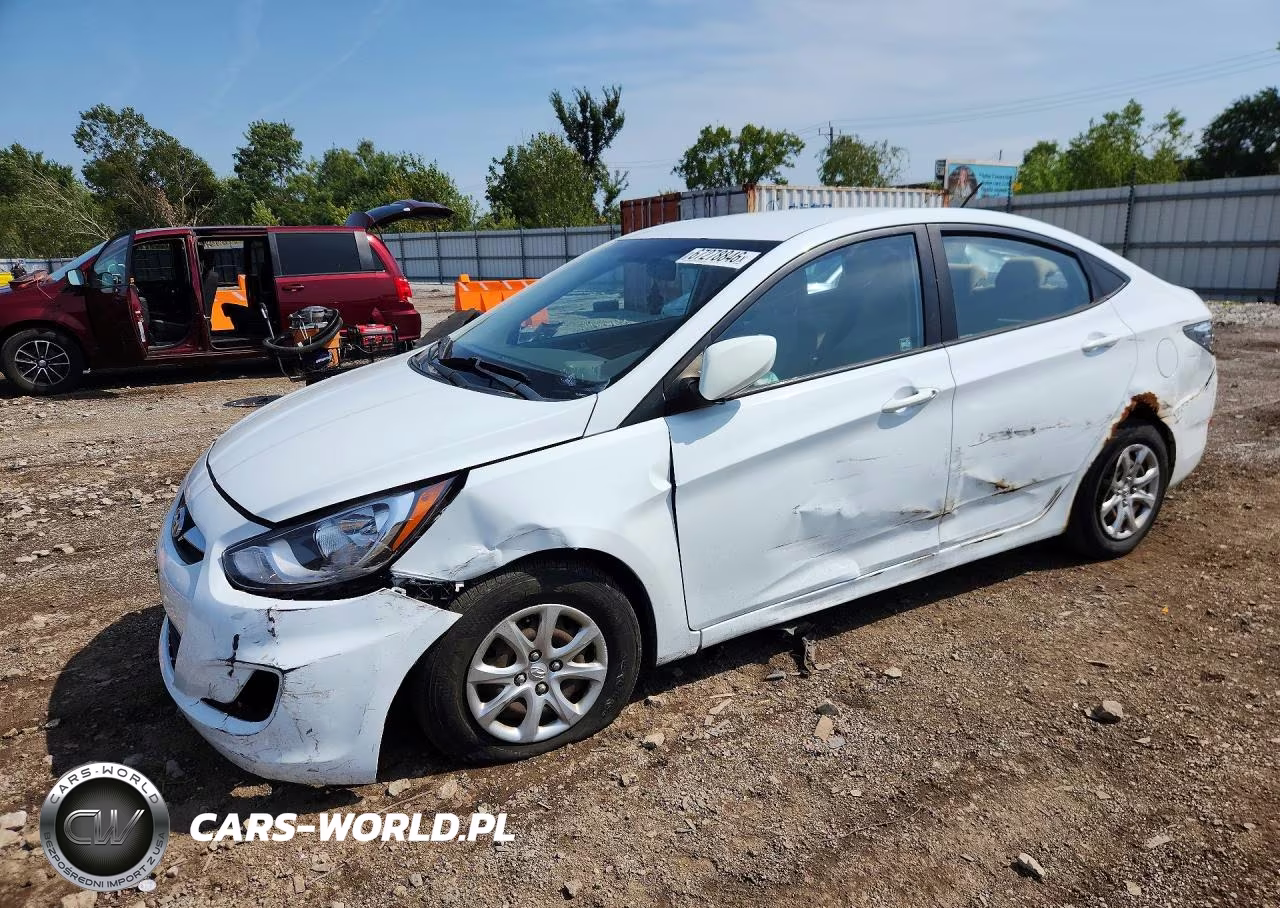 2014 Hyundai Accent Gls VIN:KMHCT4AE3EU683233 - 1