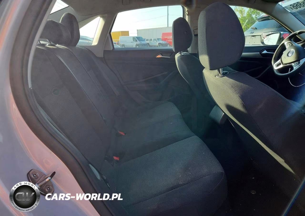 2019 Volkswagen Jetta S VIN:3VWC57BU0KM139551 - 10