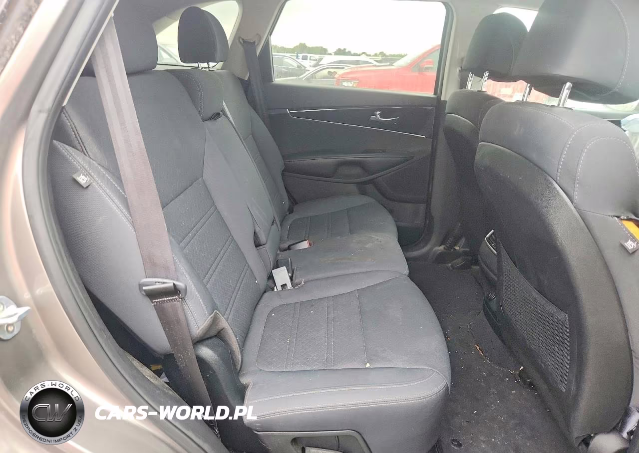 2017 Kia Sorento Lx VIN:5XYPG4A35HG297654 - 10