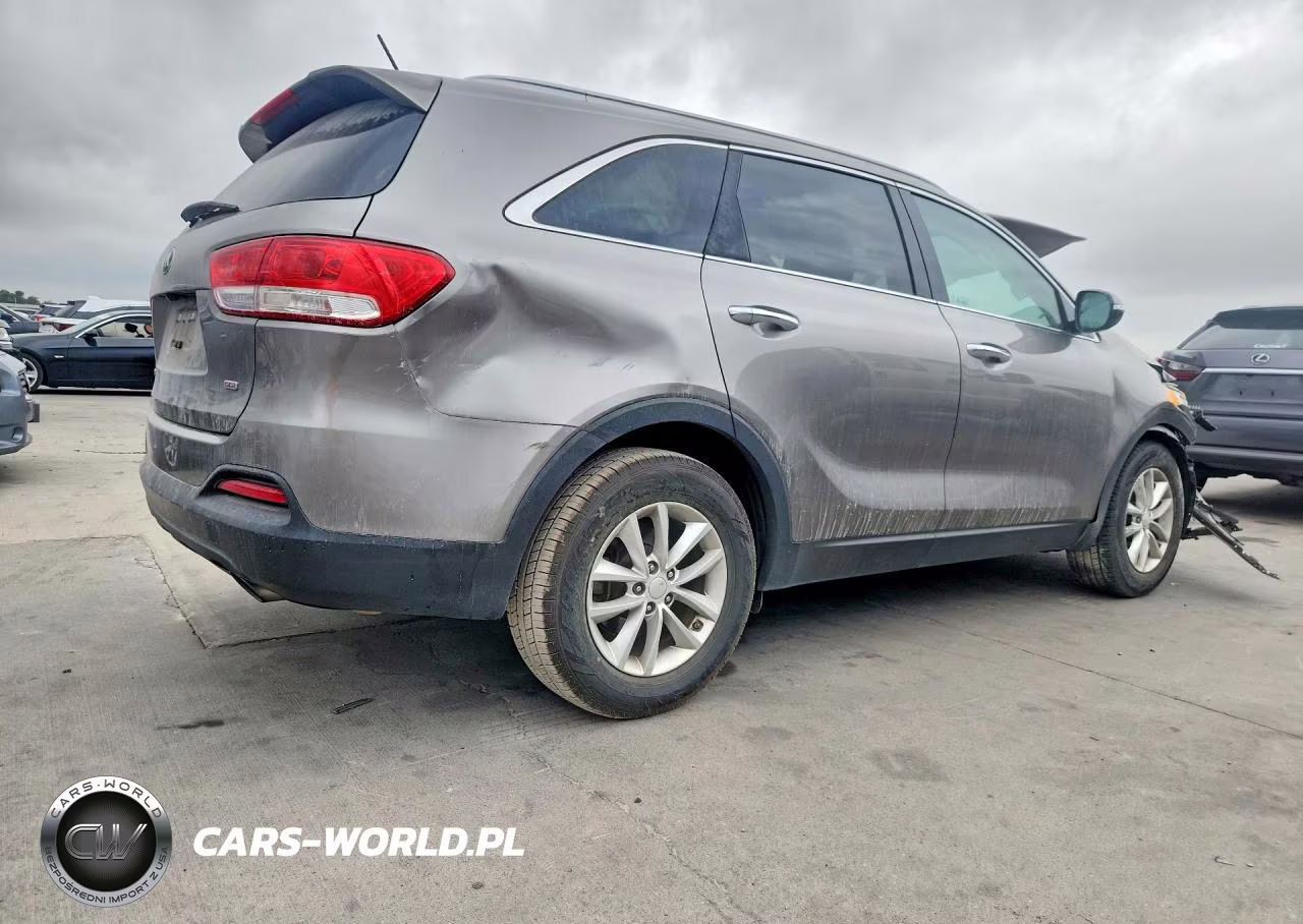 2017 Kia Sorento Lx VIN:5XYPG4A35HG297654 - 3
