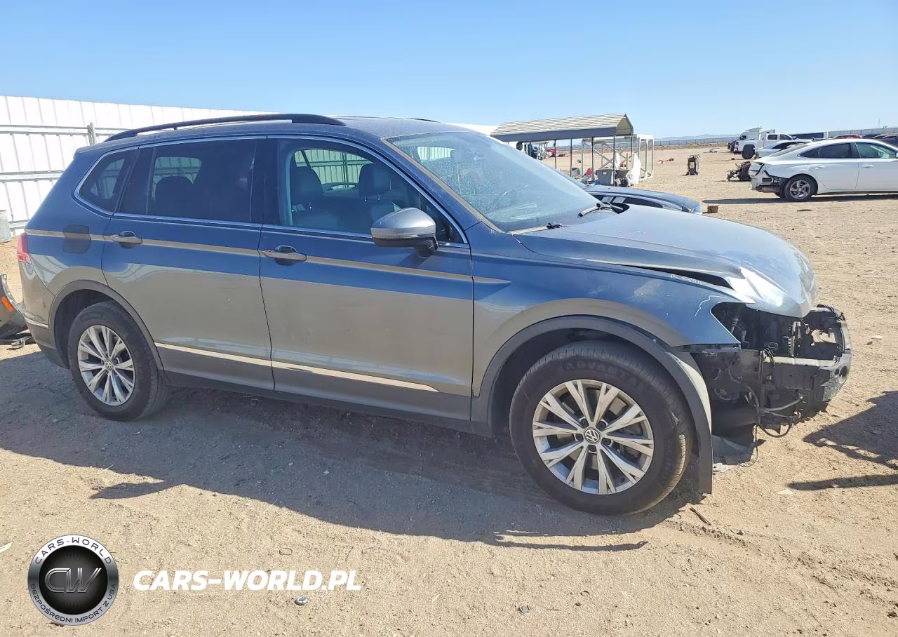 2018 Volkswagen Tiguan Se VIN:3VV3B7AX2JM075195 - 4