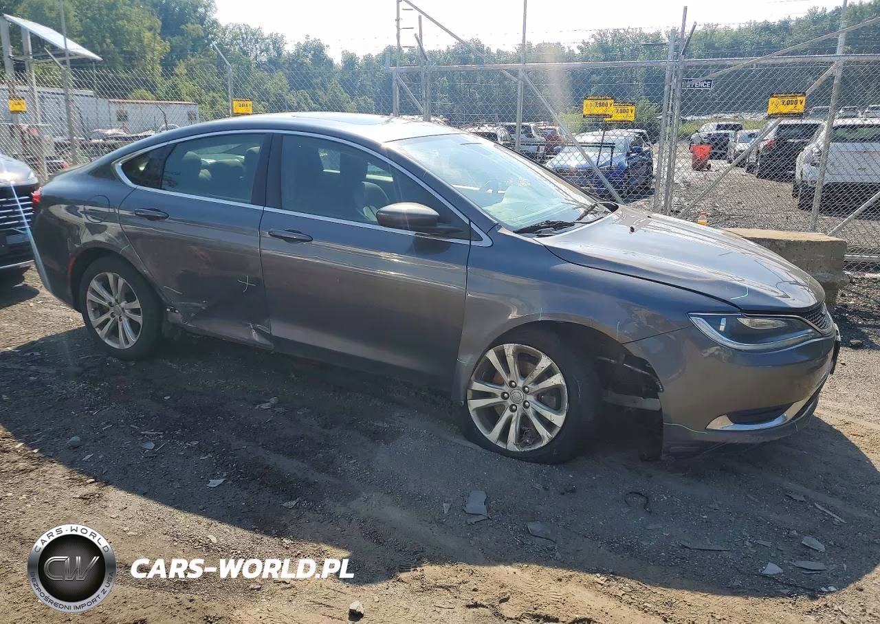 2015 Chrysler 200 Limited VIN:1C3CCCAB1FN649179 - 4