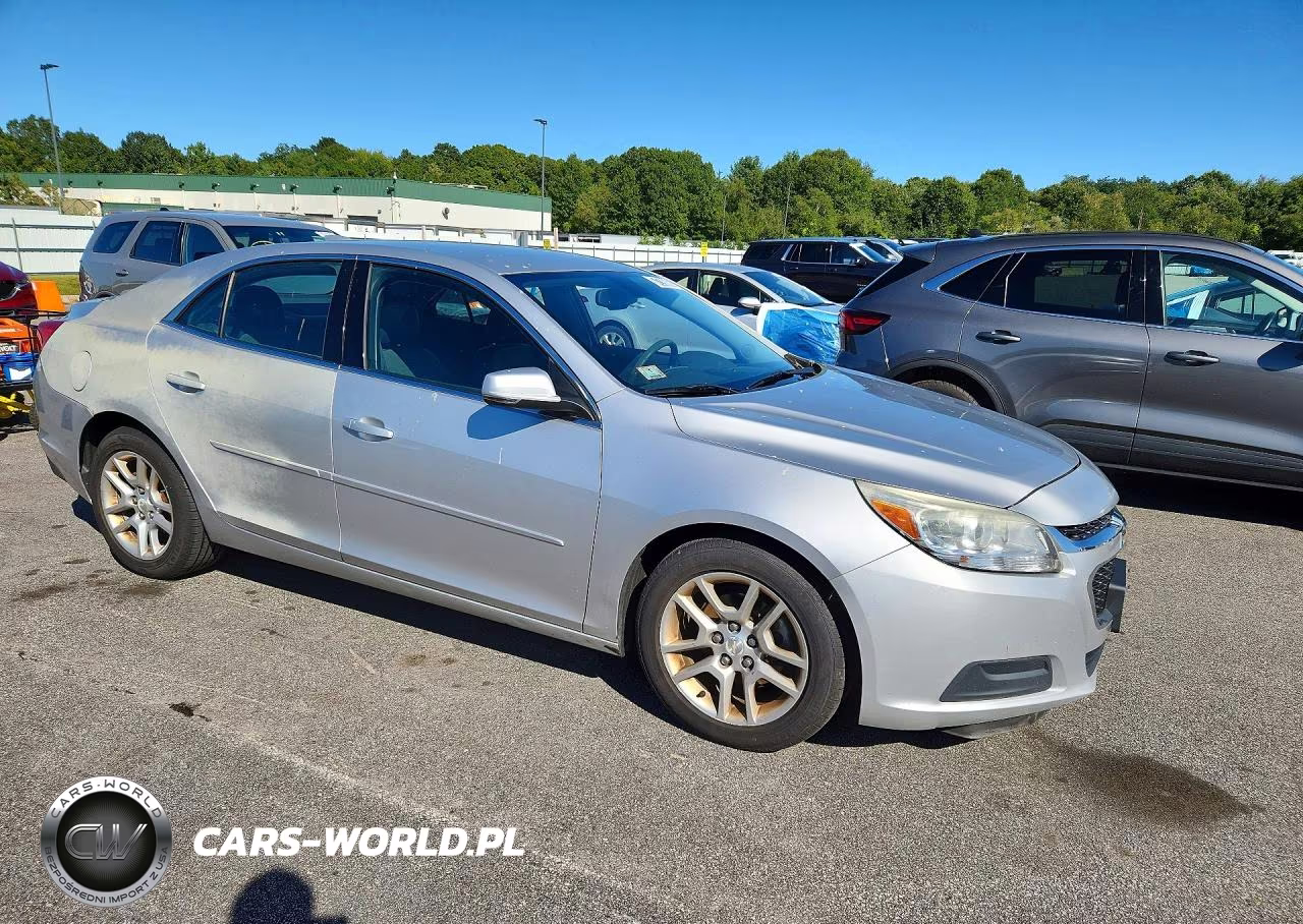 2015 Chevrolet Malibu 1Lt VIN:1G11C5SL9FU135231 - 4