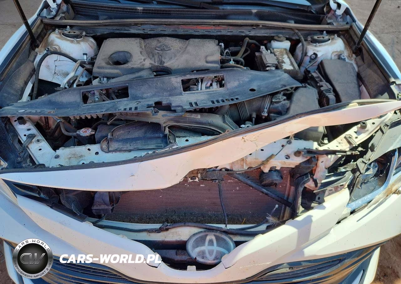 2020 Toyota Camry Le VIN:4T1C11AK1LU912080 - 11