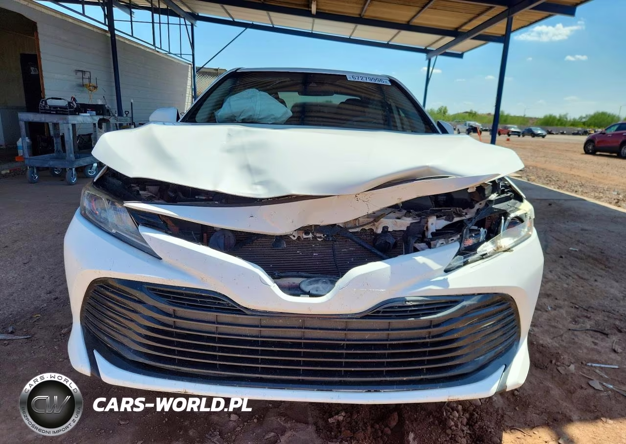 2020 Toyota Camry Le VIN:4T1C11AK1LU912080 - 5