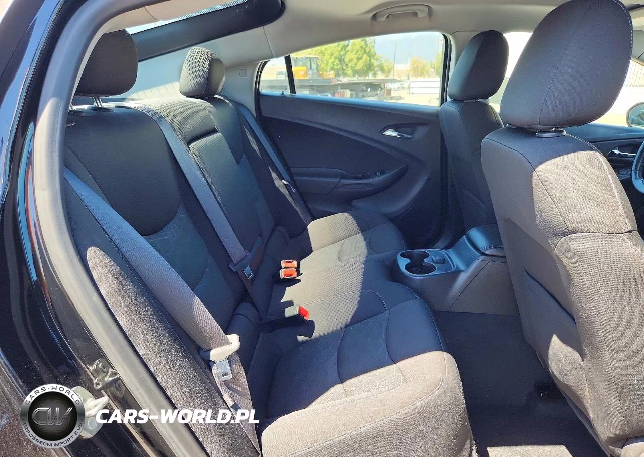 2018 Chevrolet Volt Lt VIN:1G1RC6S50JU150803 - 10