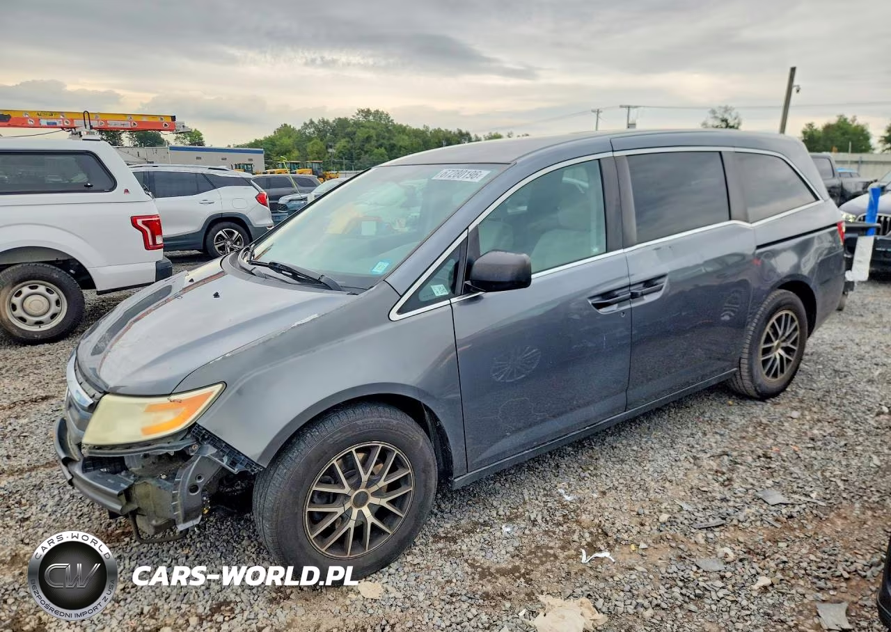 2011 Honda Odyssey Lx – zdjęcie 1 z 13