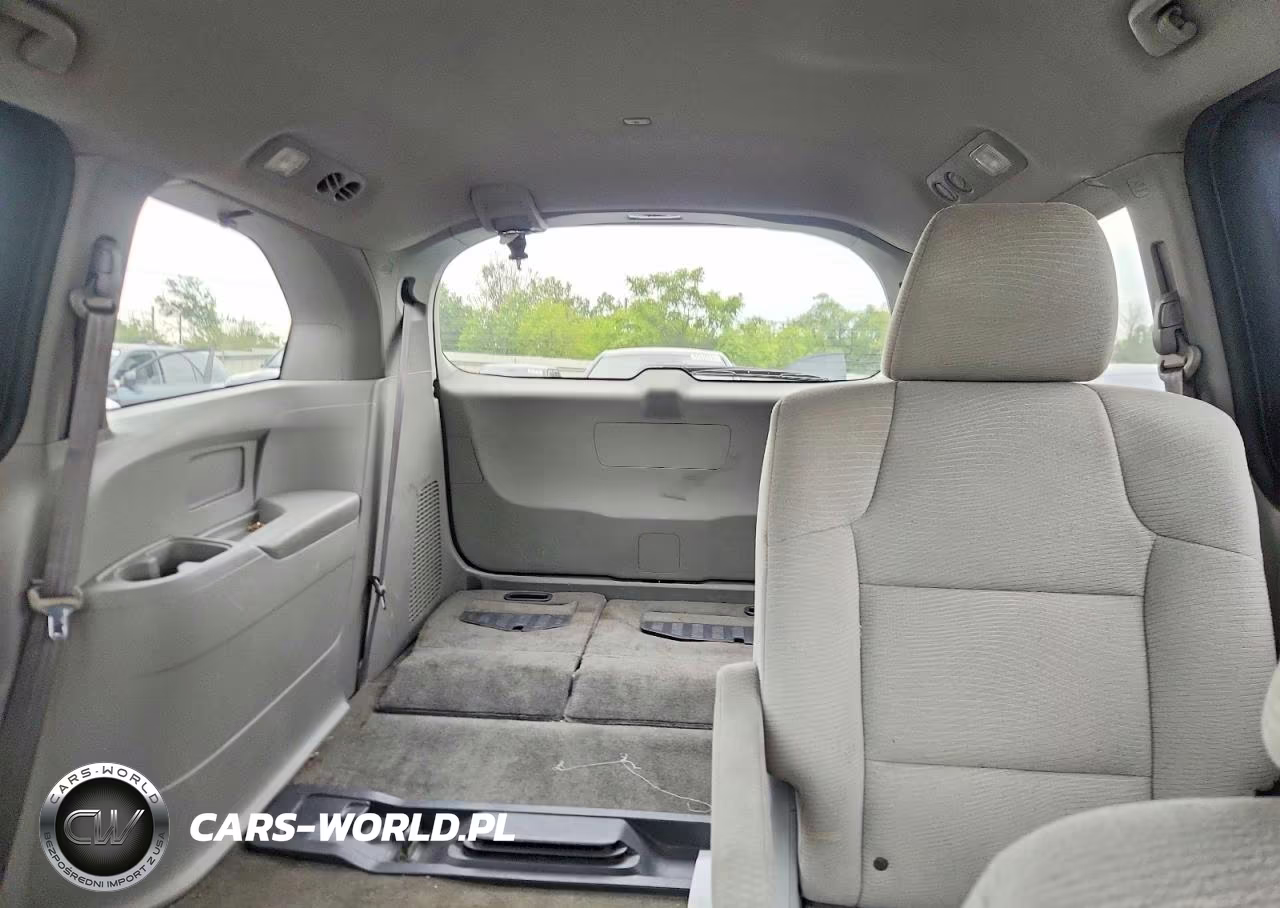 2011 Honda Odyssey Lx VIN:5FNRL5H2XBB036770 - 10