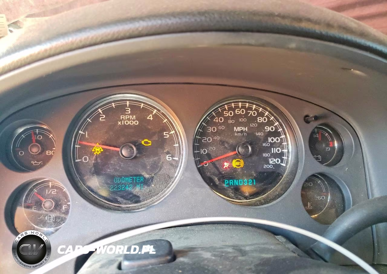 2007 Chevrolet Suburban K1500 VIN:3GNFK16397G205129 - 9
