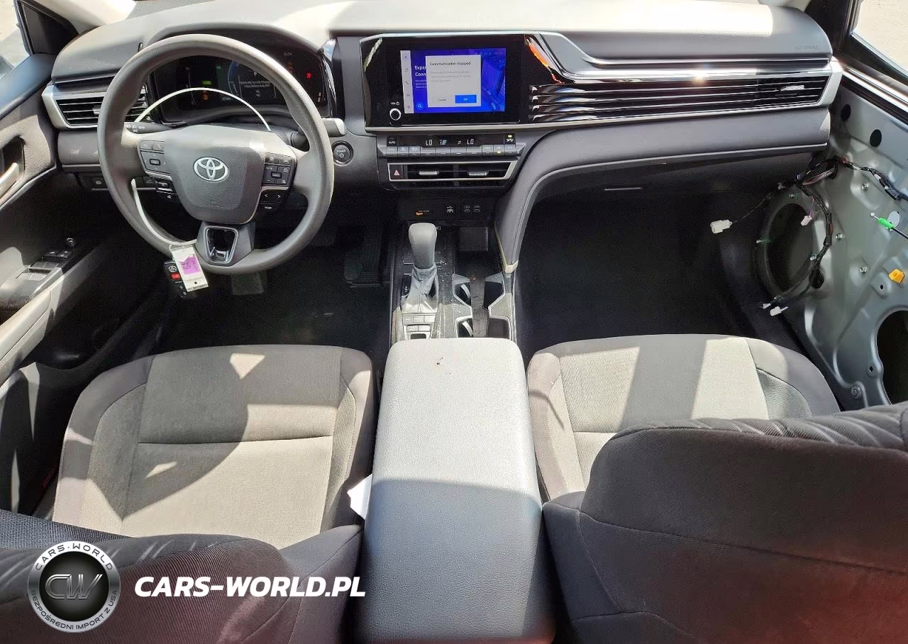 2025 Toyota Camry Le VIN:4T1DAACK0SU035517 - 8