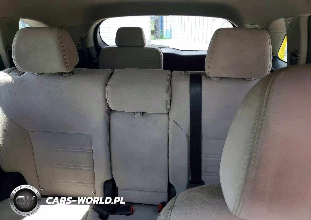 2019 Kia Sorento Lx V6 VIN:5XYPG4A51KG485208 - 10