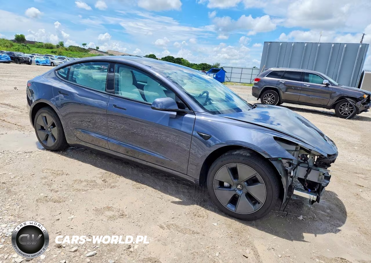 2023 Tesla Model 3 VIN:5YJ3E1EA9PF673287 - 4