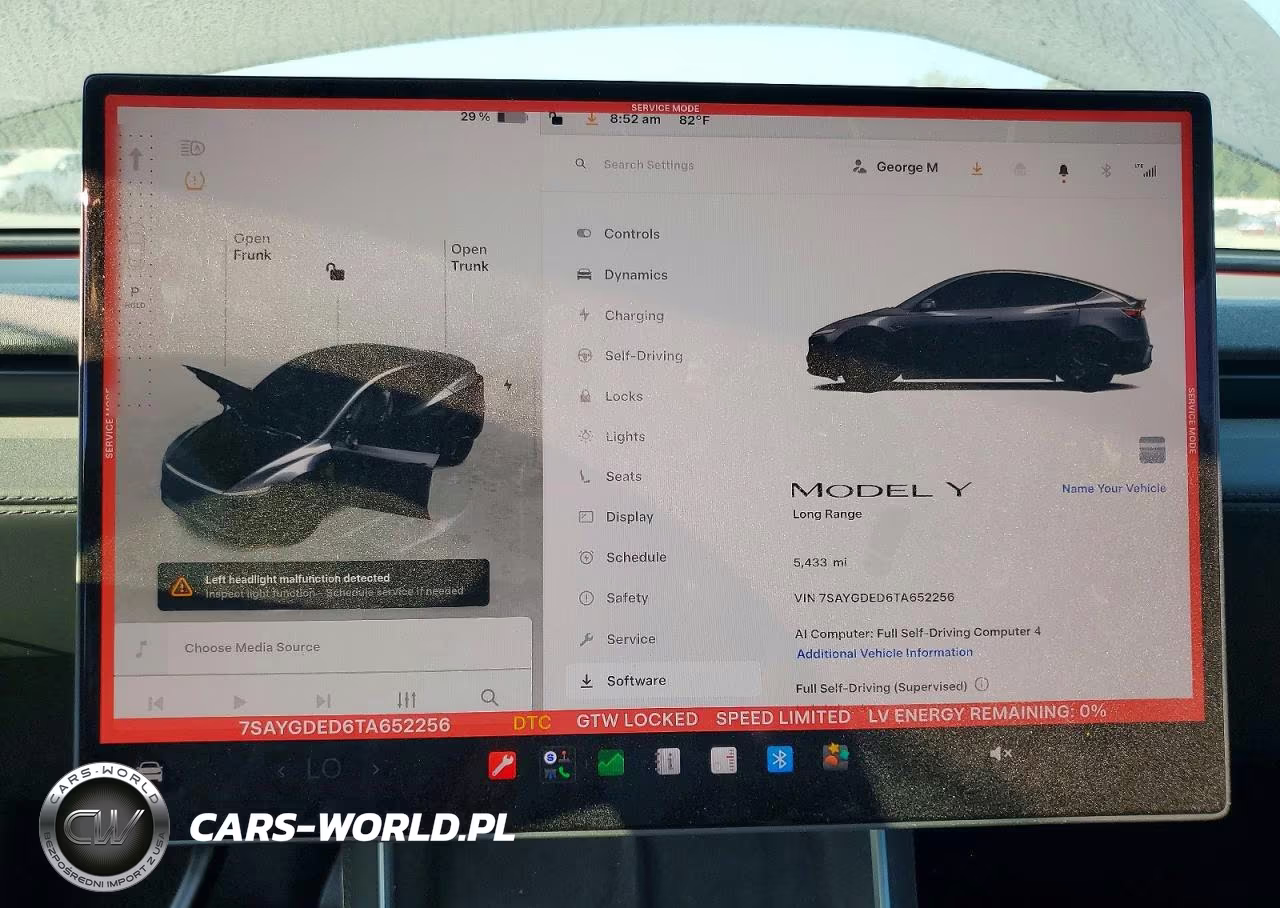2026 Tesla Model Y VIN:7SAYGDED6TA652256 - 9