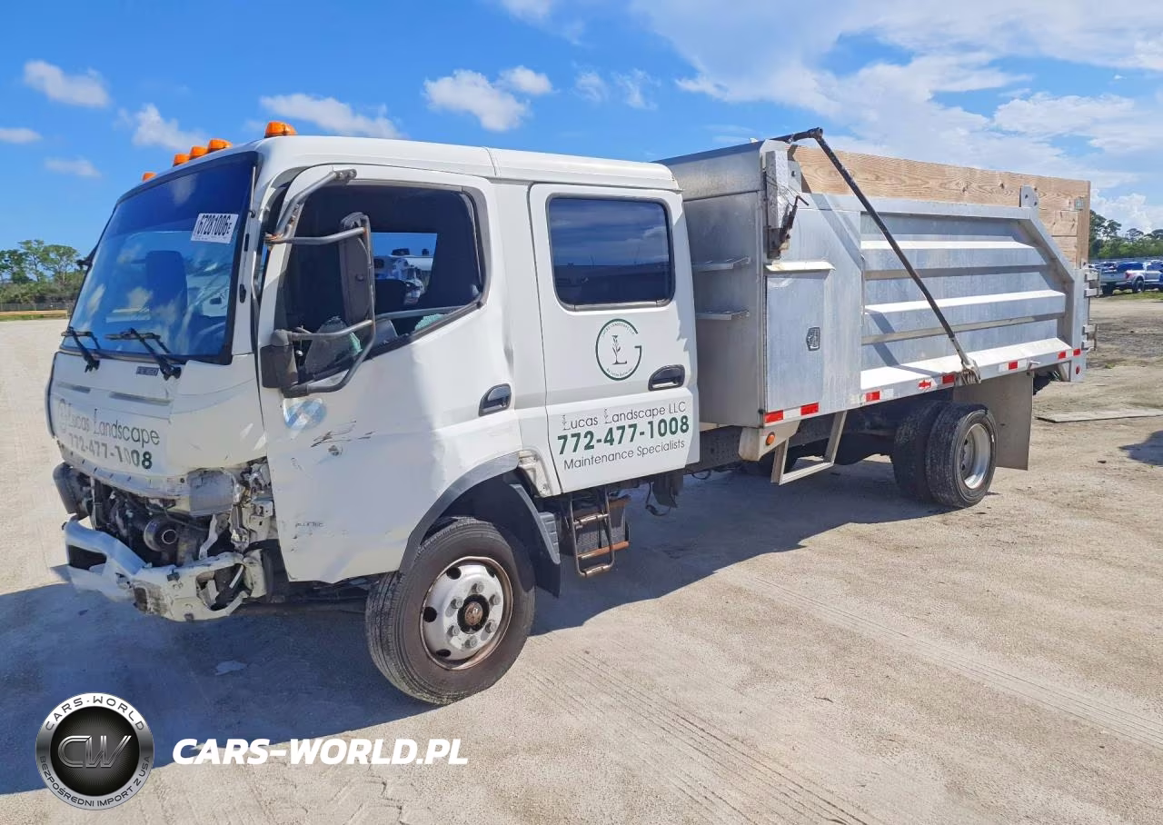 2013 Mitsubishi Fuso Truck Of America Inc Fe Fec72W – zdjęcie 1 z 12