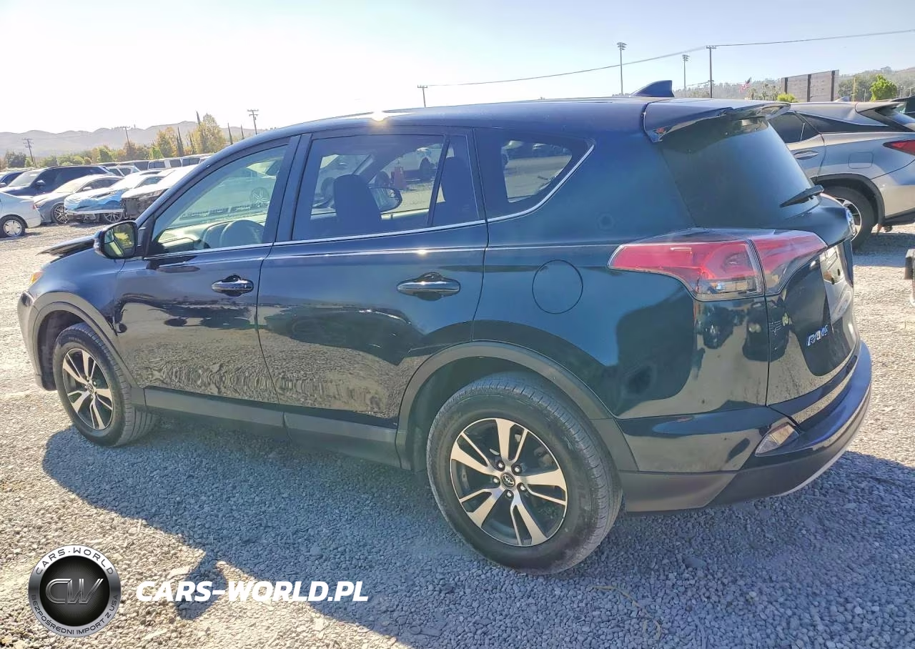 2018 Toyota Rav4 Xle VIN:JTMWFREV9JJ174033 - 2