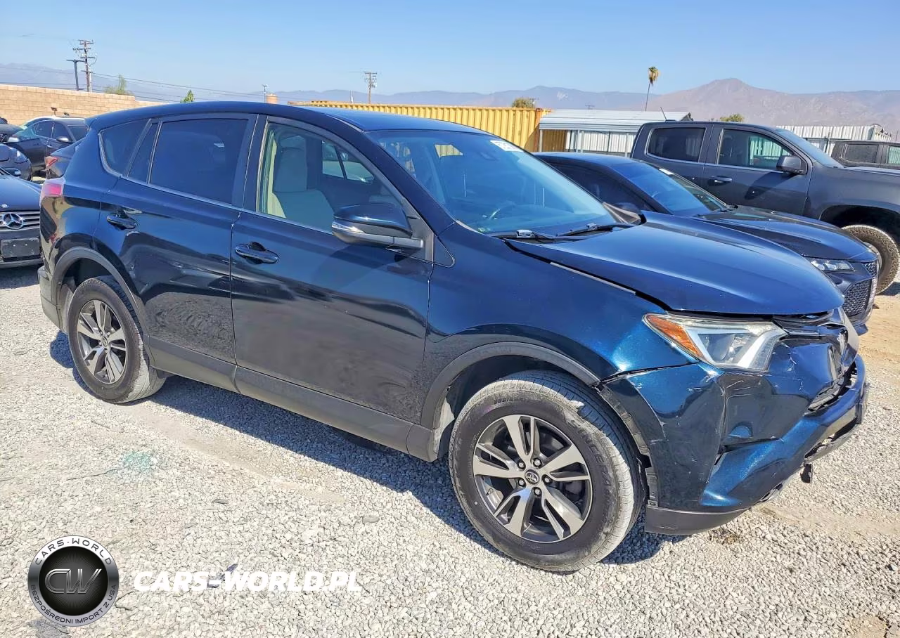 2018 Toyota Rav4 Xle VIN:JTMWFREV9JJ174033 - 4