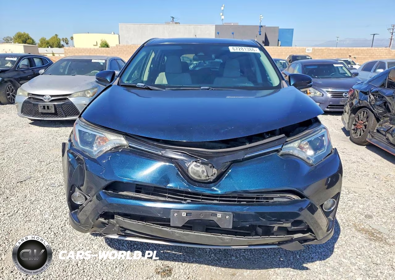 2018 Toyota Rav4 Xle VIN:JTMWFREV9JJ174033 - 5
