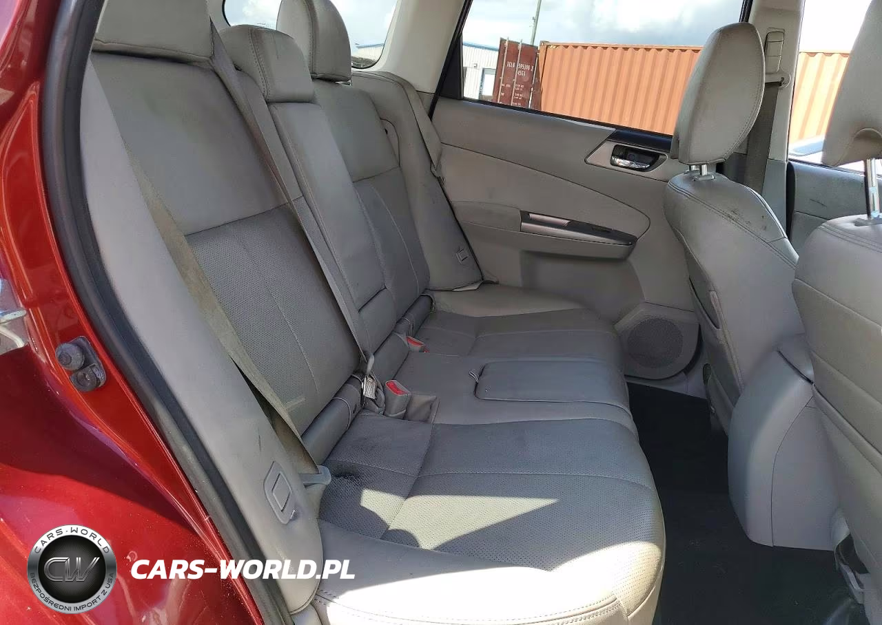 2011 Subaru Forester Limited VIN:JF2SHAECXBH755771 - 11