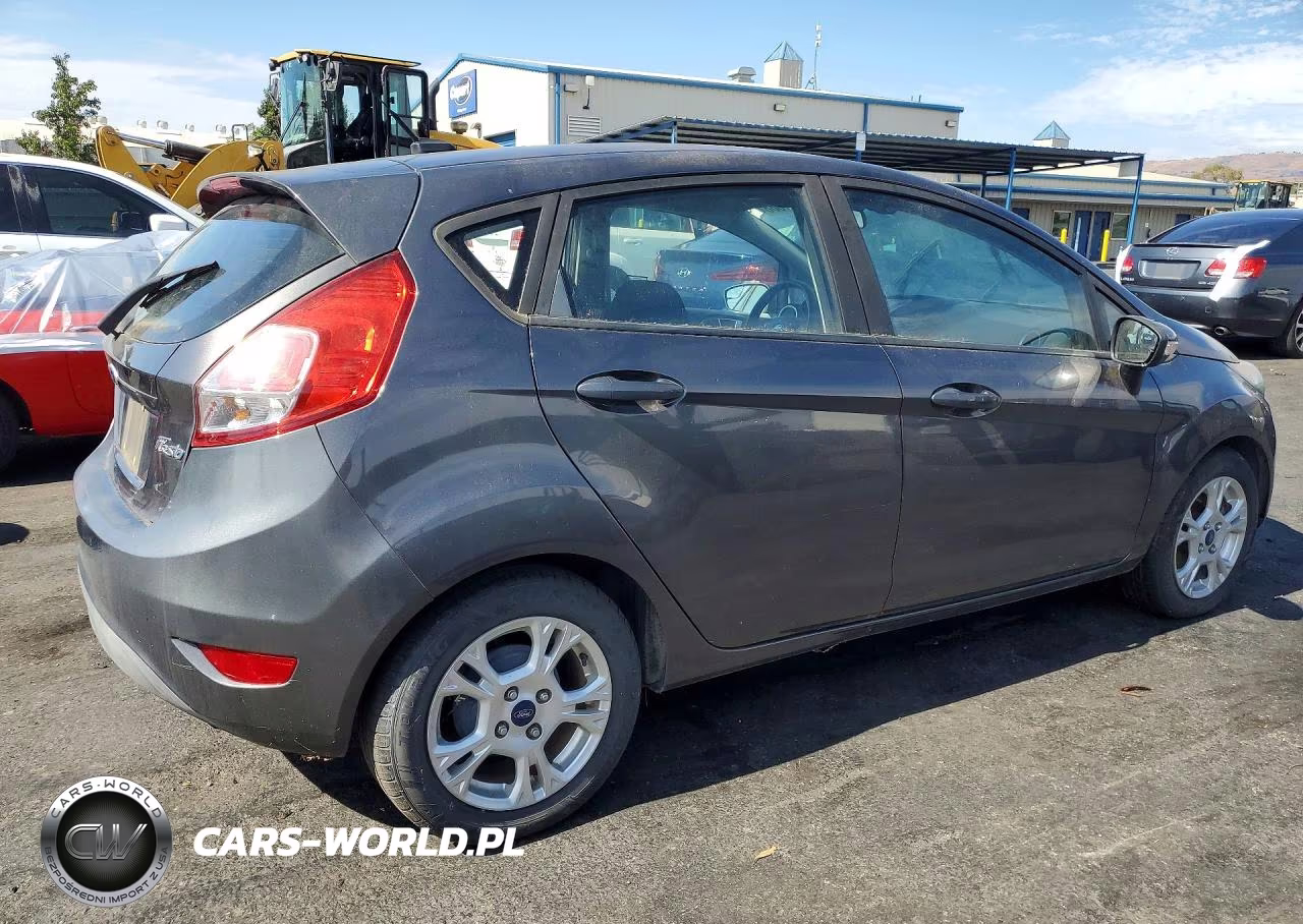 2015 Ford Fiesta Se VIN:3FADP4EJ2FM133442 - 3