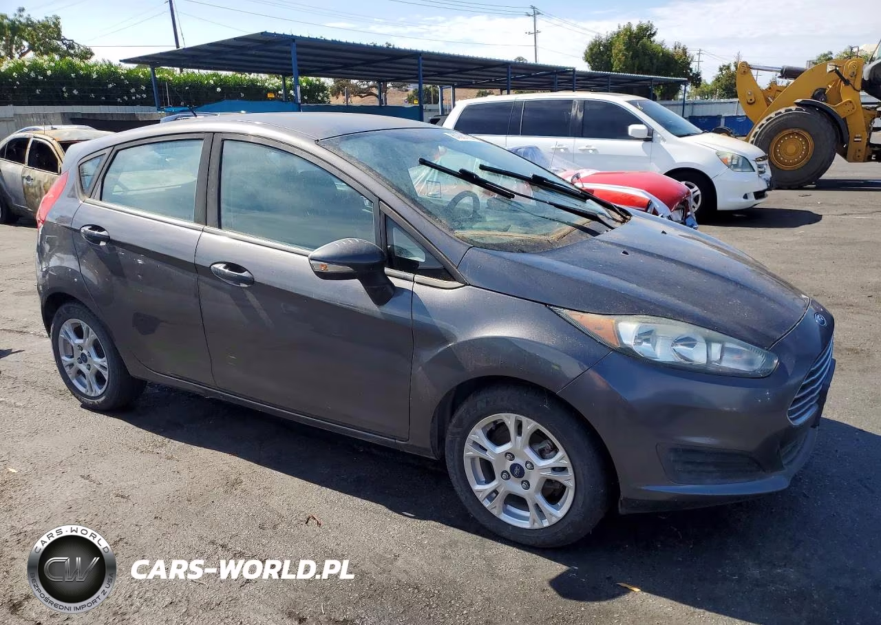 2015 Ford Fiesta Se VIN:3FADP4EJ2FM133442 - 4