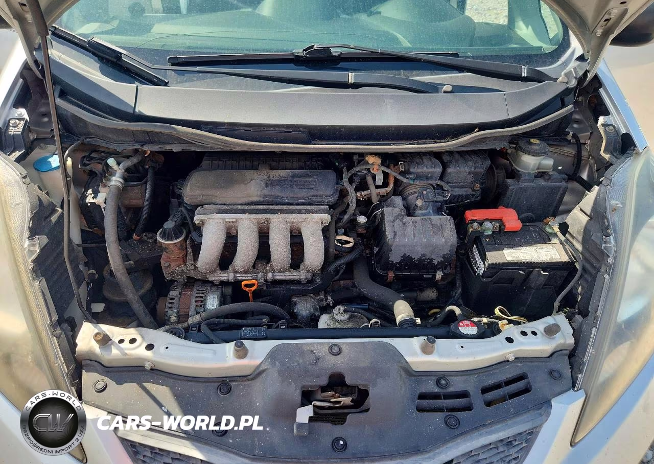2011 Honda Fit VIN:JHMGE8H36BC005328 - 11
