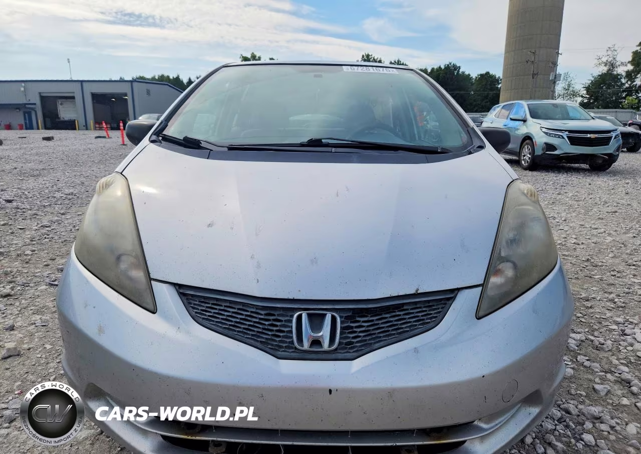 2011 Honda Fit VIN:JHMGE8H36BC005328 - 5