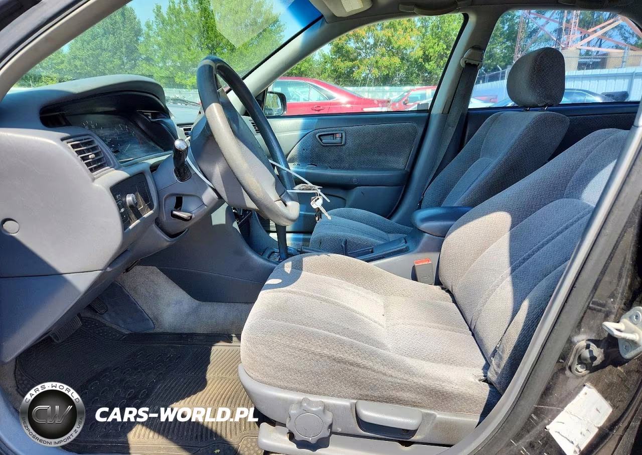 2000 Toyota Camry Le VIN:JT2BG22KXY0489610 - 7